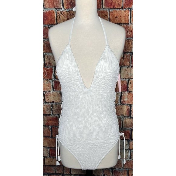 NWT Victoria’s Secret Ensenada Smocked Lace Up One Piece White Swimsuit Large - Picture 2 of 7